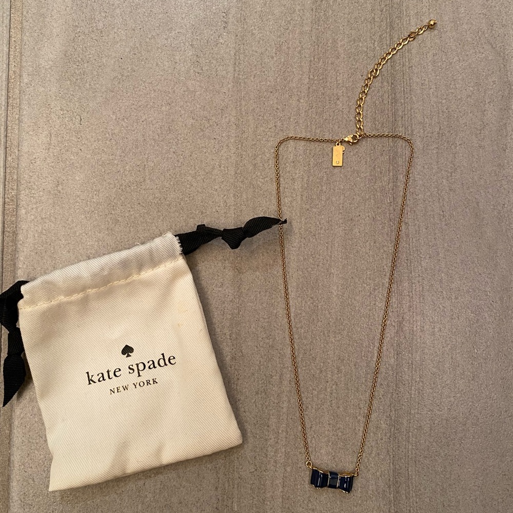 Navy bow 🎀 necklace